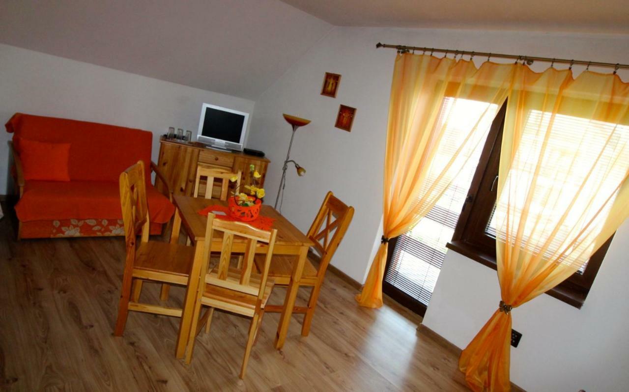 Penzion Saty Liptovske Sliace Екстер'єр фото